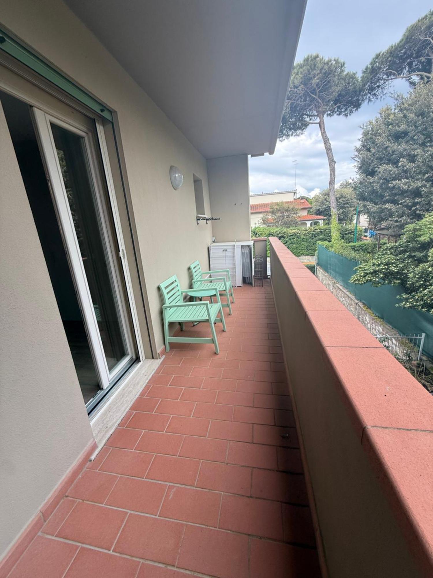 Residence San Francesco Тирения Екстериор снимка