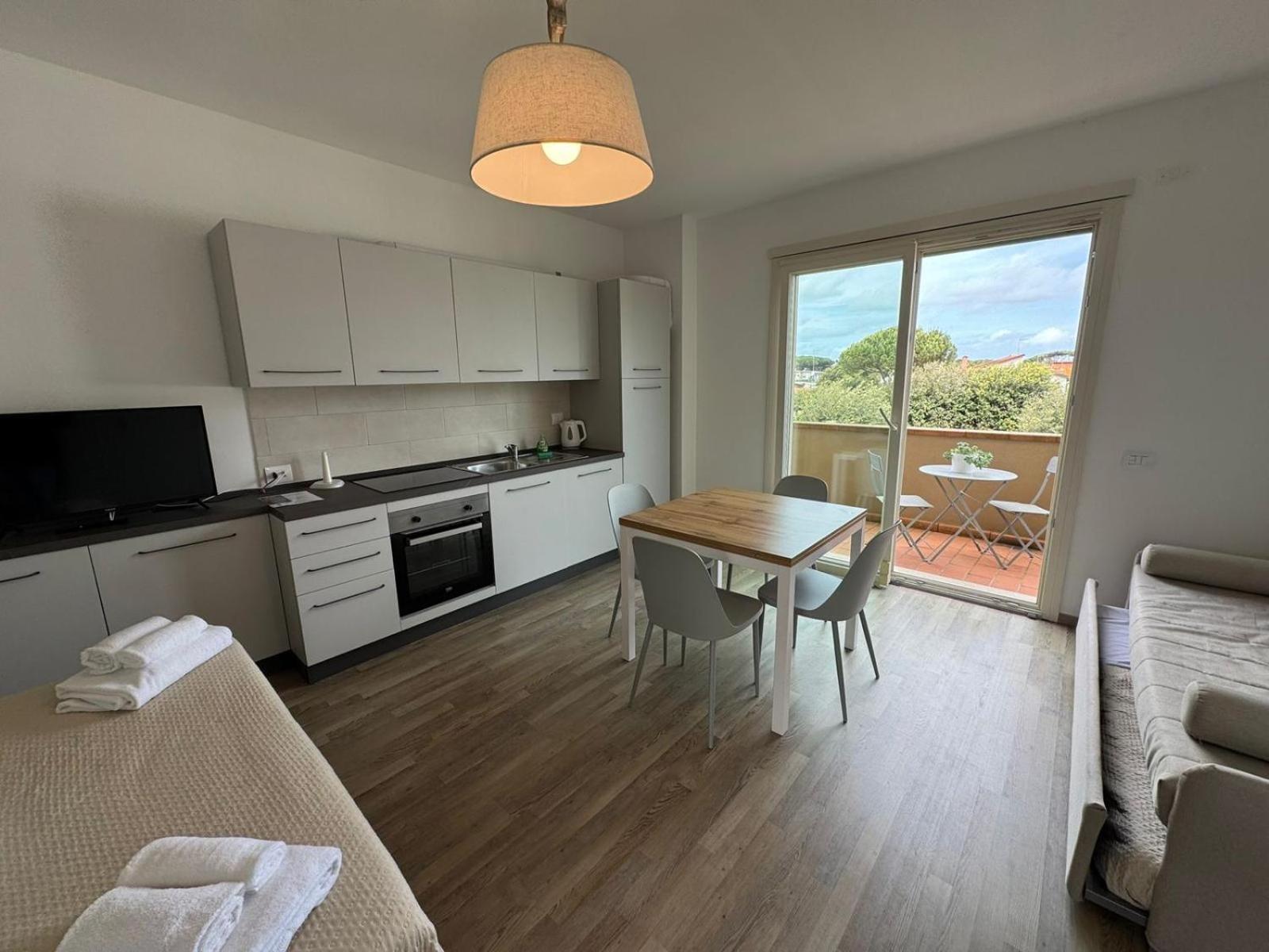 Residence San Francesco Тирения Екстериор снимка
